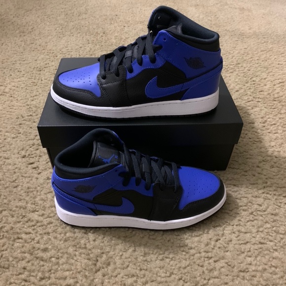 COPY - Jordan 1 Mid Royal Blue GS - Picture 3 of 4